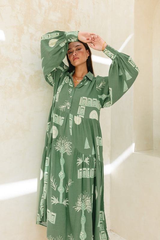 Verda Green Tropical Long Sleeve Midi Dress